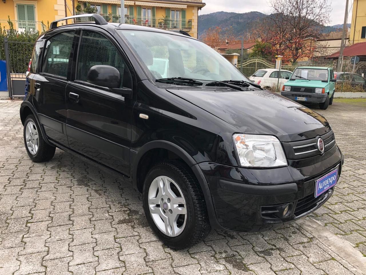 Fiat Panda 1.2 CLIMBING Natural Power GARANZIA CONFORMGEST X 24 MESI RINNOVABILE FINO A 36 MESI!!!