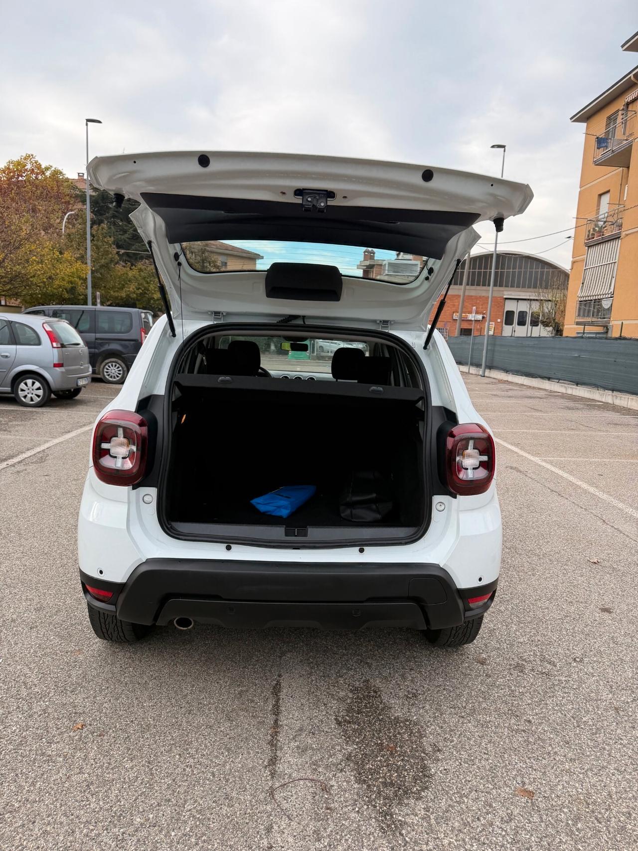 Dacia Duster 1.0 tce - NEOP. - NAV. - 12 MESI DI GARANZIA -