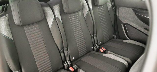PEUGEOT 5008 AUTOCARRO - BlueHDi 130 S&S EAT8 Active Pack
