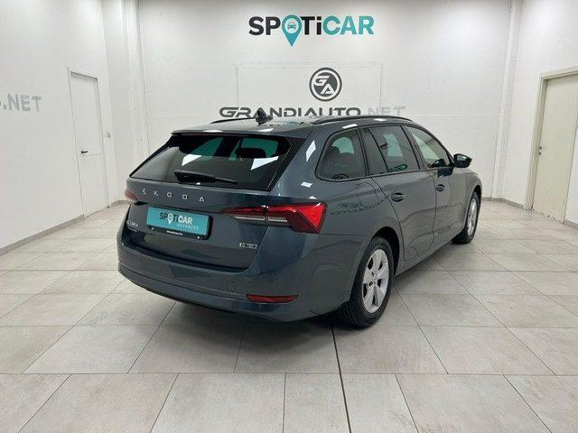 SKODA Octavia IV - Wagon 1.5 g-tec Executive 130cv dsg
