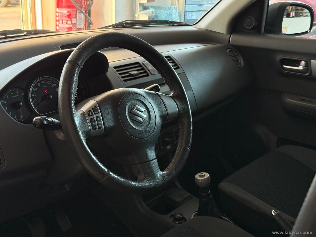SUZUKI Swift 1.3 5p. GL