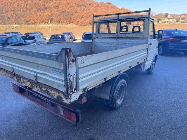 IVECO Daily 35.8 2.5 Diesel RIBALTABILE TRILATERALE GEMELLATO