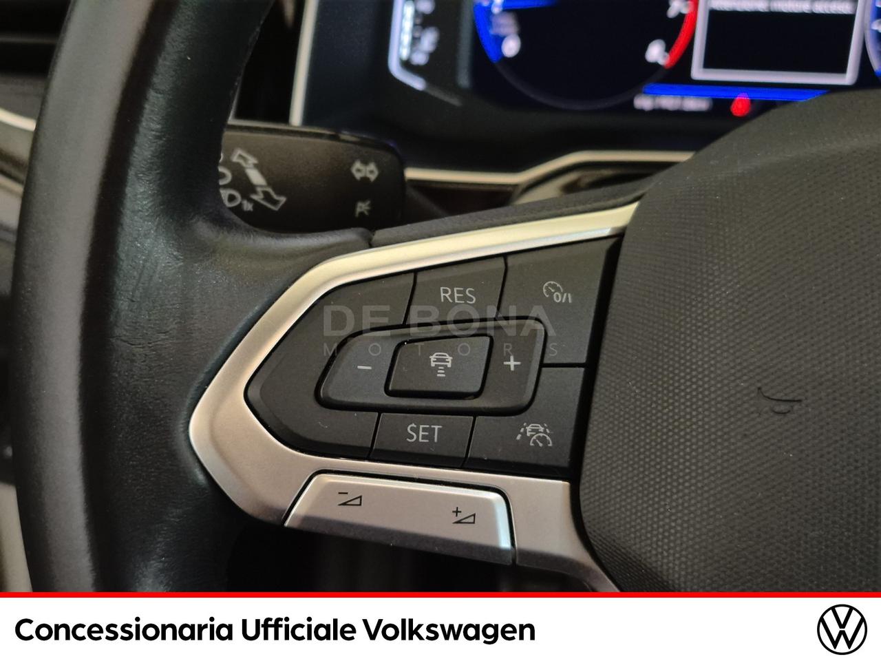 Volkswagen Taigo 1.0 tsi r-line 110cv