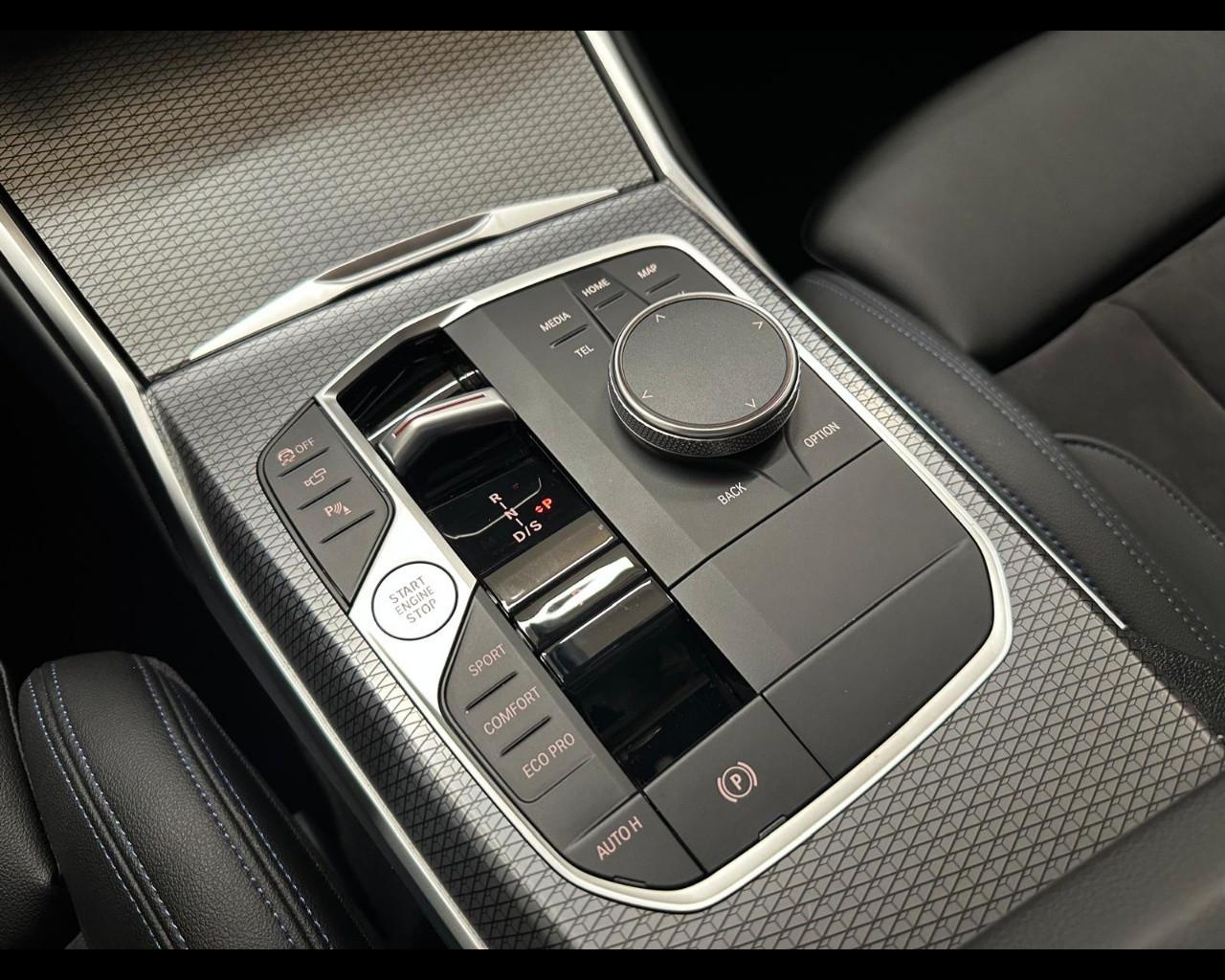BMW Serie3(G20/21/80/81 - 320d 48V xDrive Touring Msport