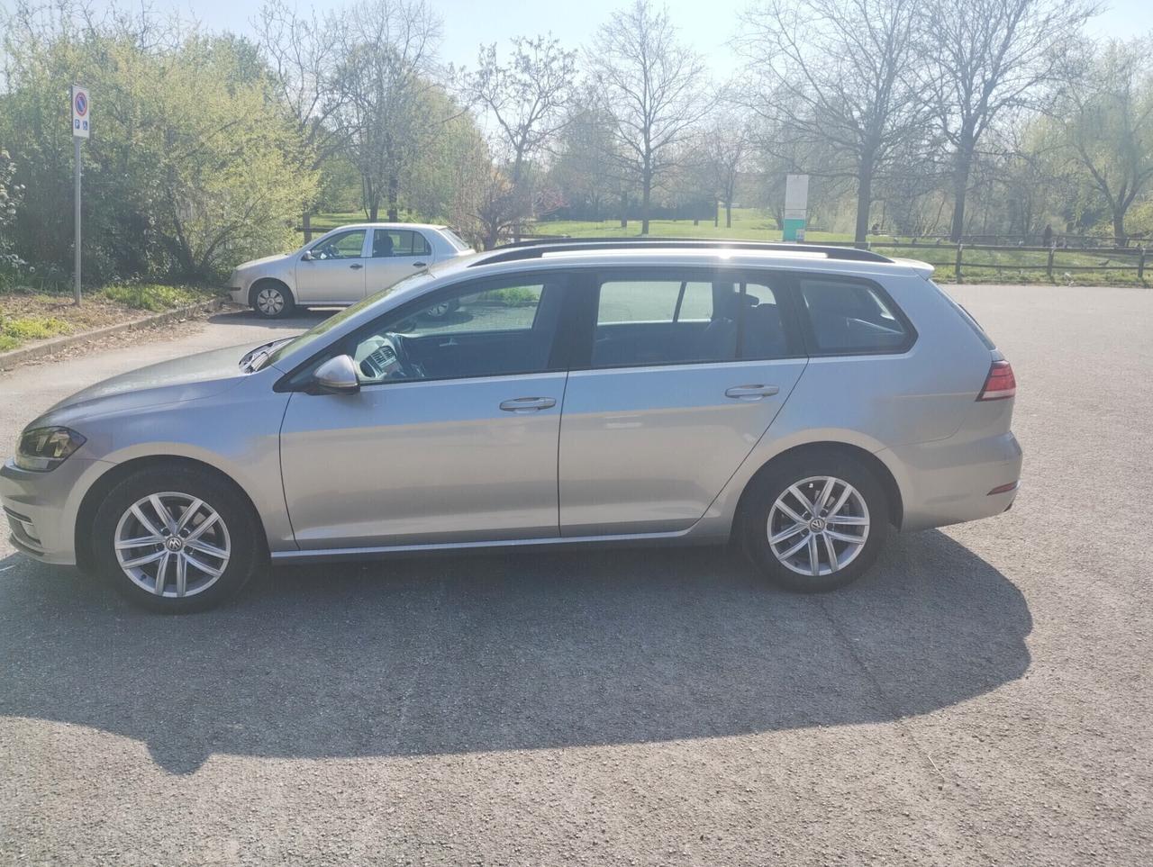 Volkswagen Golf Variant 1.6 TDI 115 CV 5p. Executive
