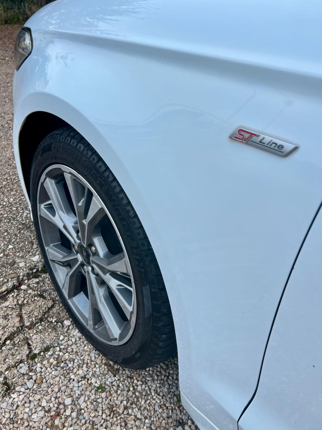 Ford Mondeo 2.0 TDCi 180 CV S&S Powershift AWD 5p. Vignale