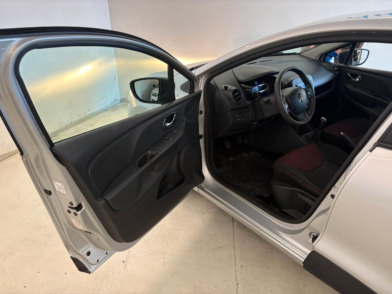 Renault Clio 5 Porte Clio 5p 1.2 Live 75cv