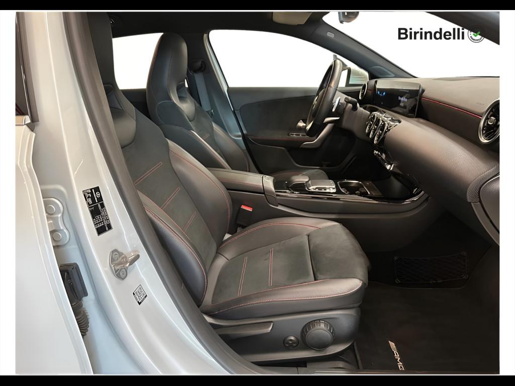 Mercedes-Benz Classe A (W177) - A 200 d Automatic Premium