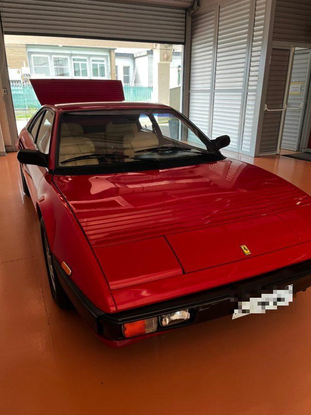 FERRARI Mondial 8