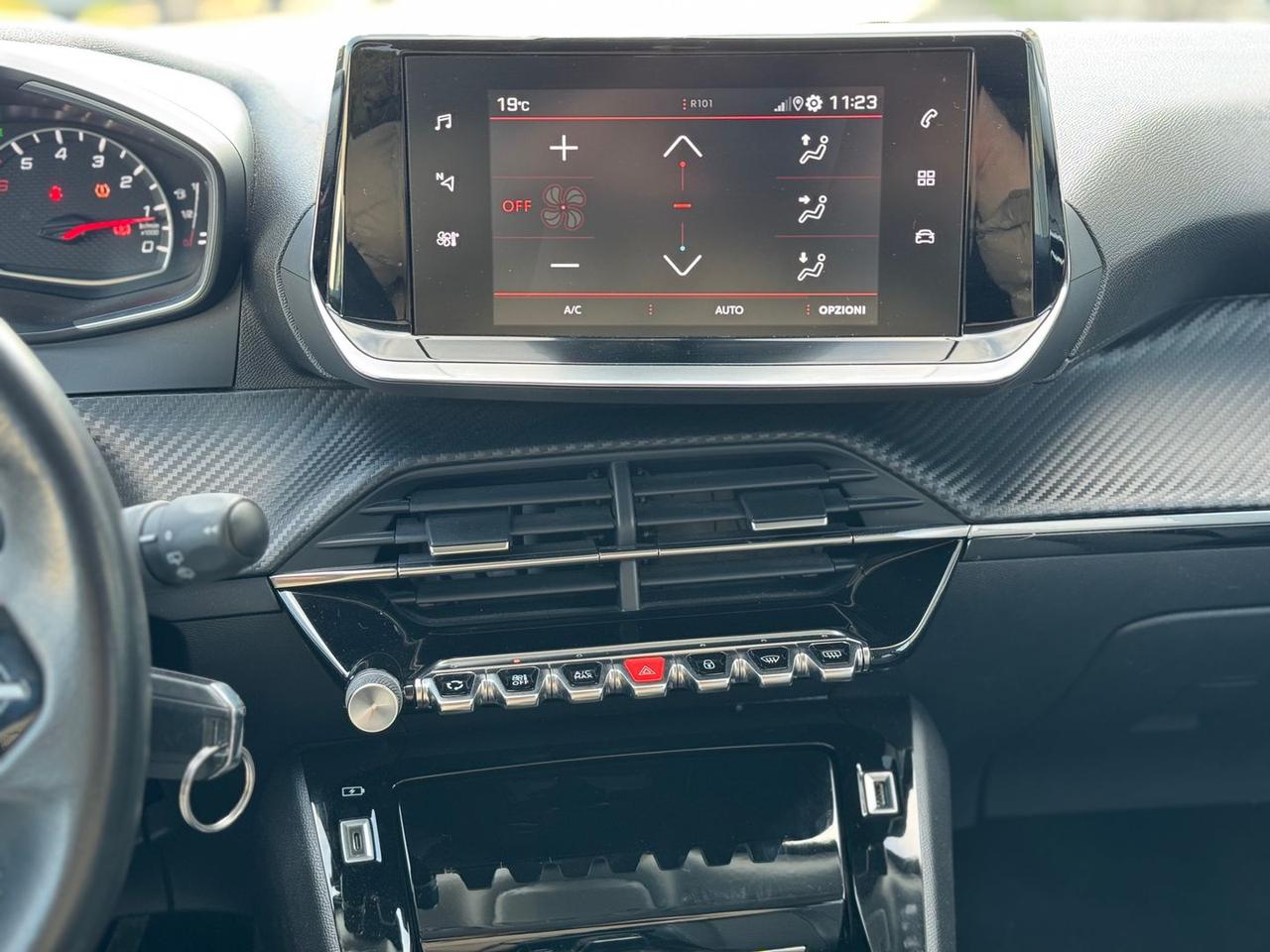 Peugeot 2008 GT Pack 1.2 PureTech 130 #9911