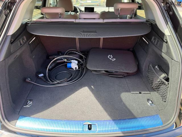 AUDI Q5 50 TFSI e quattro S tronic Business Design PHEV