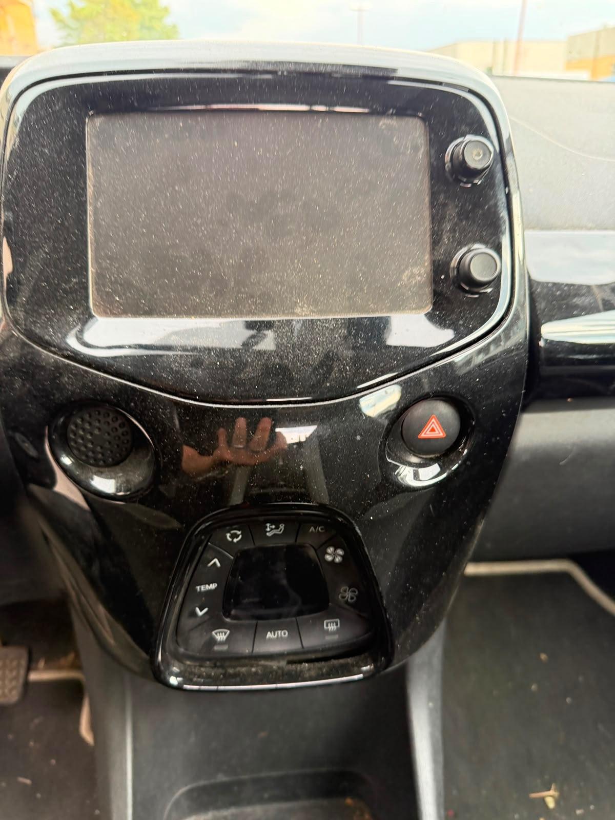 Toyota Aygo 1.0 VVT-i AUTO INCIDENTATA 99000 KM