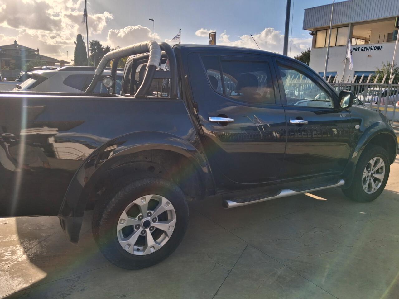 MITSUBISHI L200 D/C Worrior 2.500 DI-D 178cv A/T