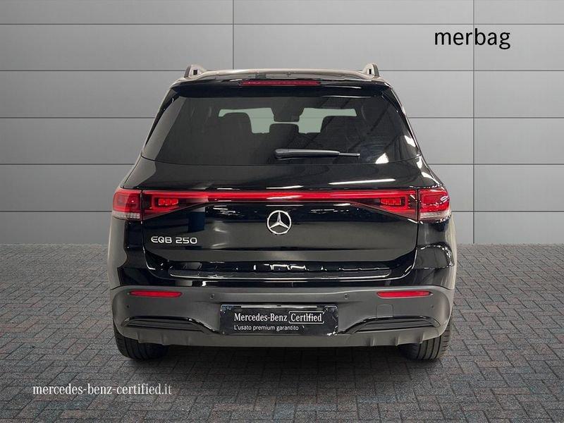 Mercedes-Benz EQB 250 Premium Plus