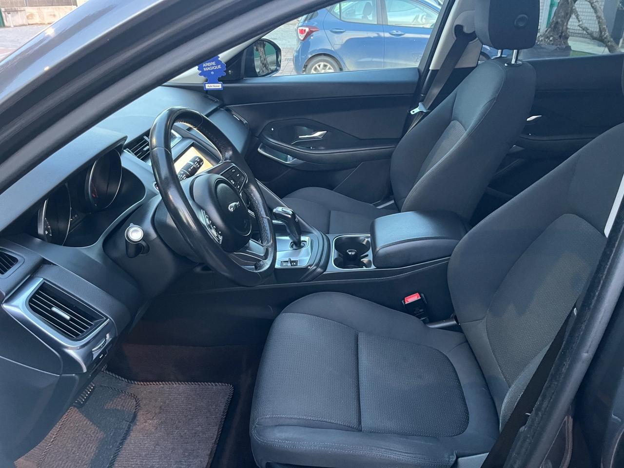 Jaguar E-Pace 2.0D 150 CV AWD R-Dynamic