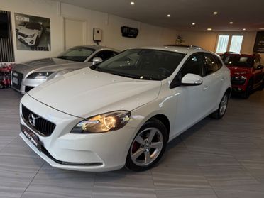 Volvo V40 D3 95.000 KM ANNO 2018