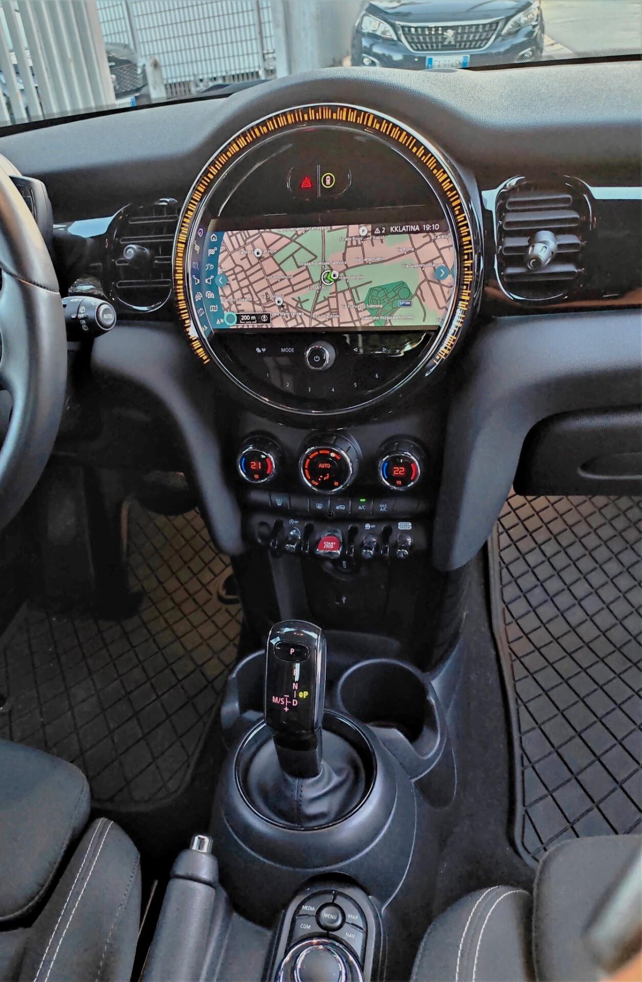 Mini 2.0 Cooper S Essential