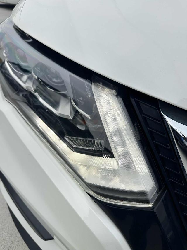 NISSAN X-Trail 2.0 dCi 4WD Tekna