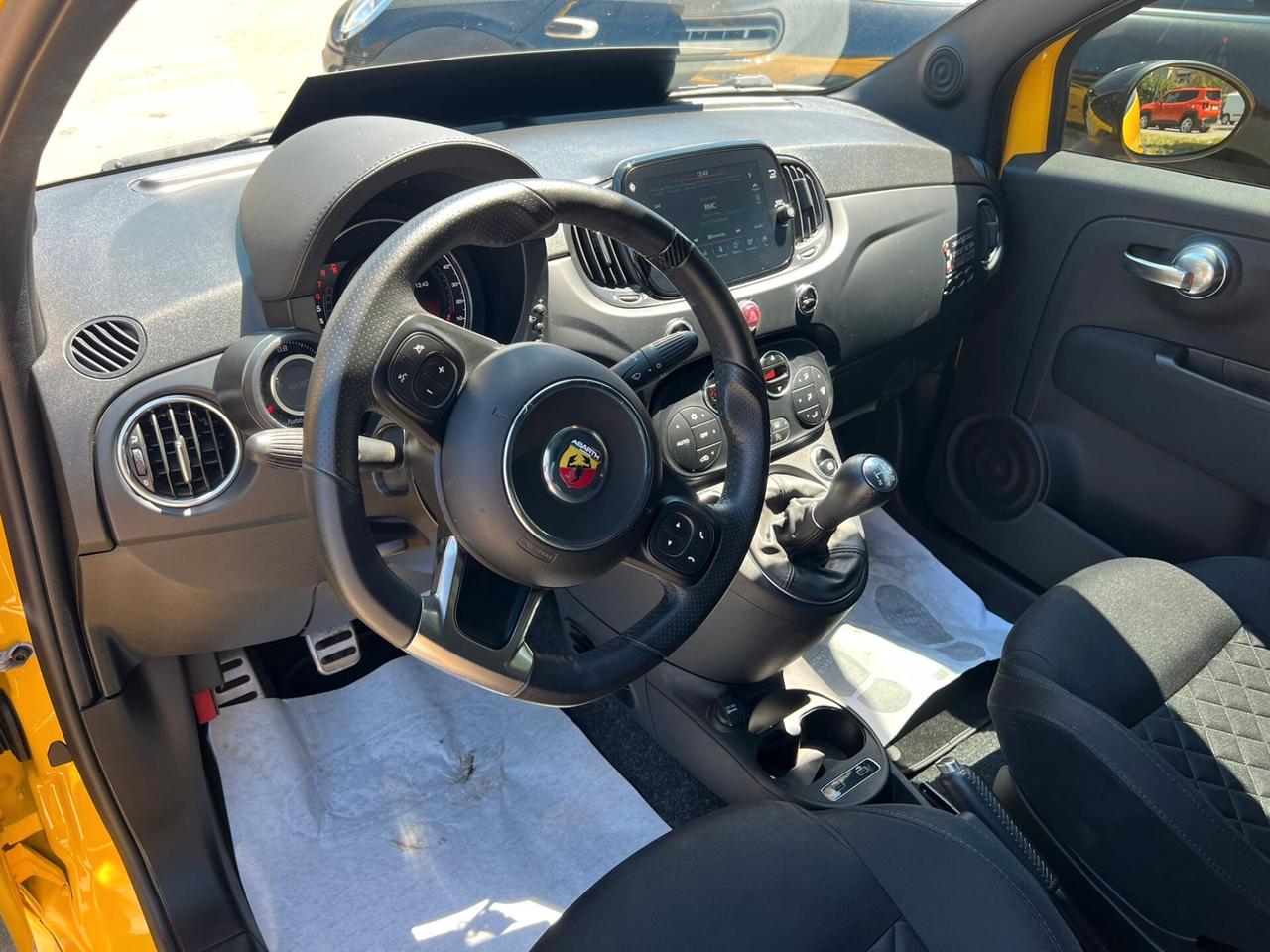 Abarth 595 1.4 Turbo T-Jet 165 CV Spa - Francorchamps