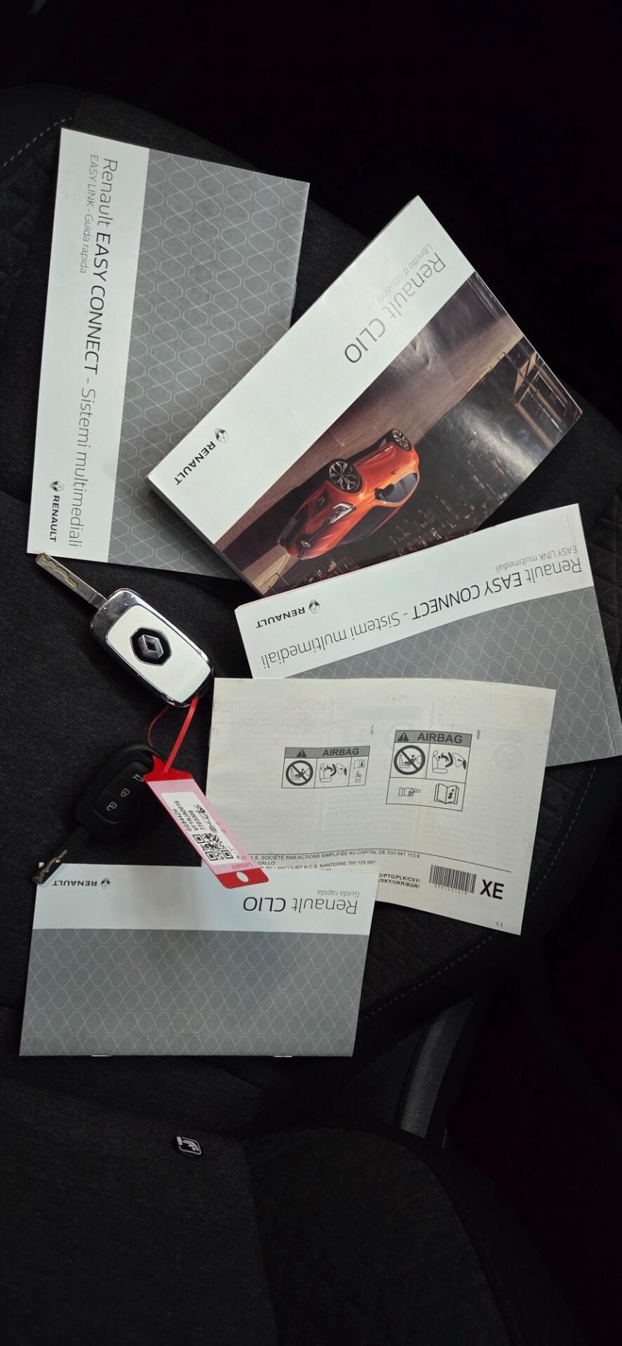 Renault Clio TCe 90 CV 5 porte Zen