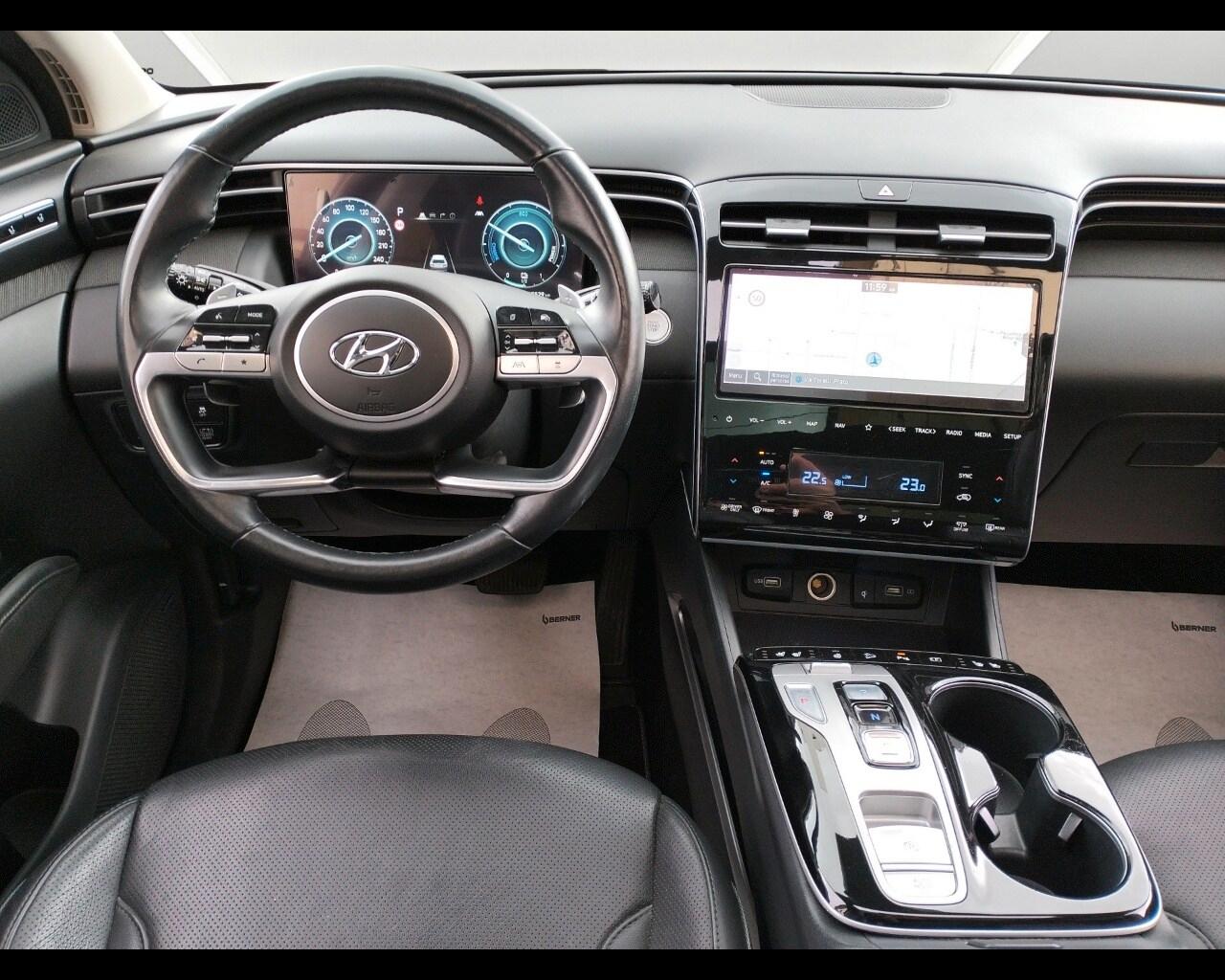 HYUNDAI Tucson 3ª serie Tucson 1.6 HEV aut. Ex...