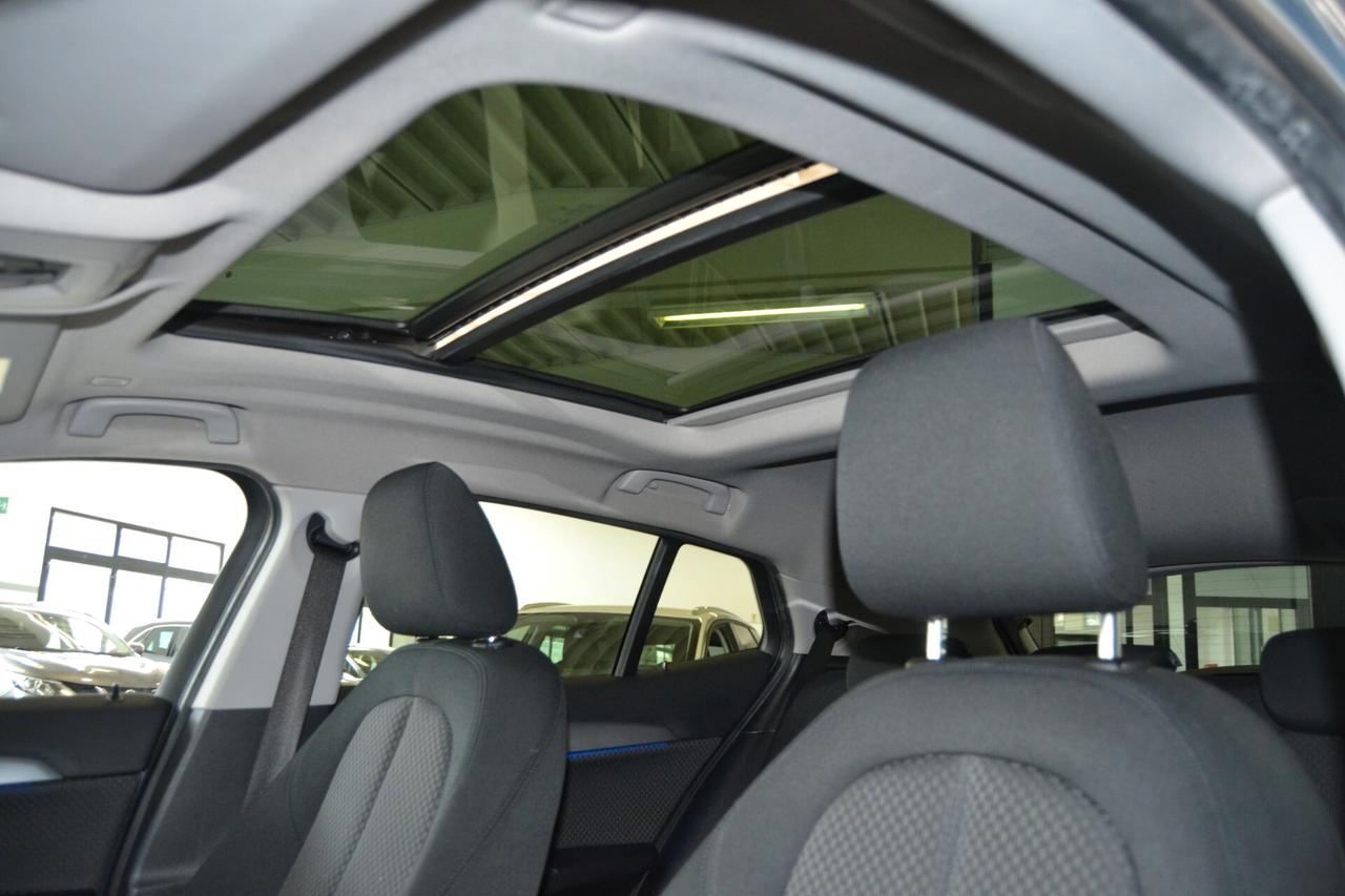 Bmw X2 sDrive16D Advantage TETTO/Navi/C.Auto