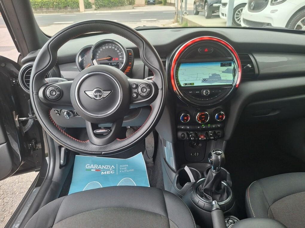 Mini Cooper D 5 porte