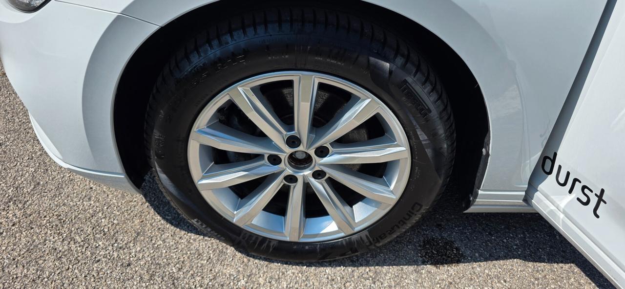 Volkswagen Passat Variant 2.0 TDI SCR EVO DSG Business