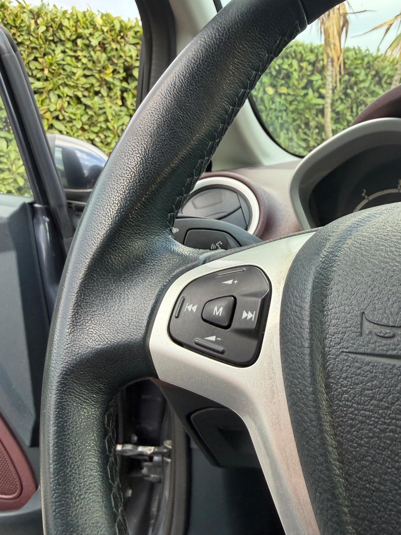 Ford Fiesta 1.4 TDCi 68CV 5 PORTE TITANIUM NEO OK