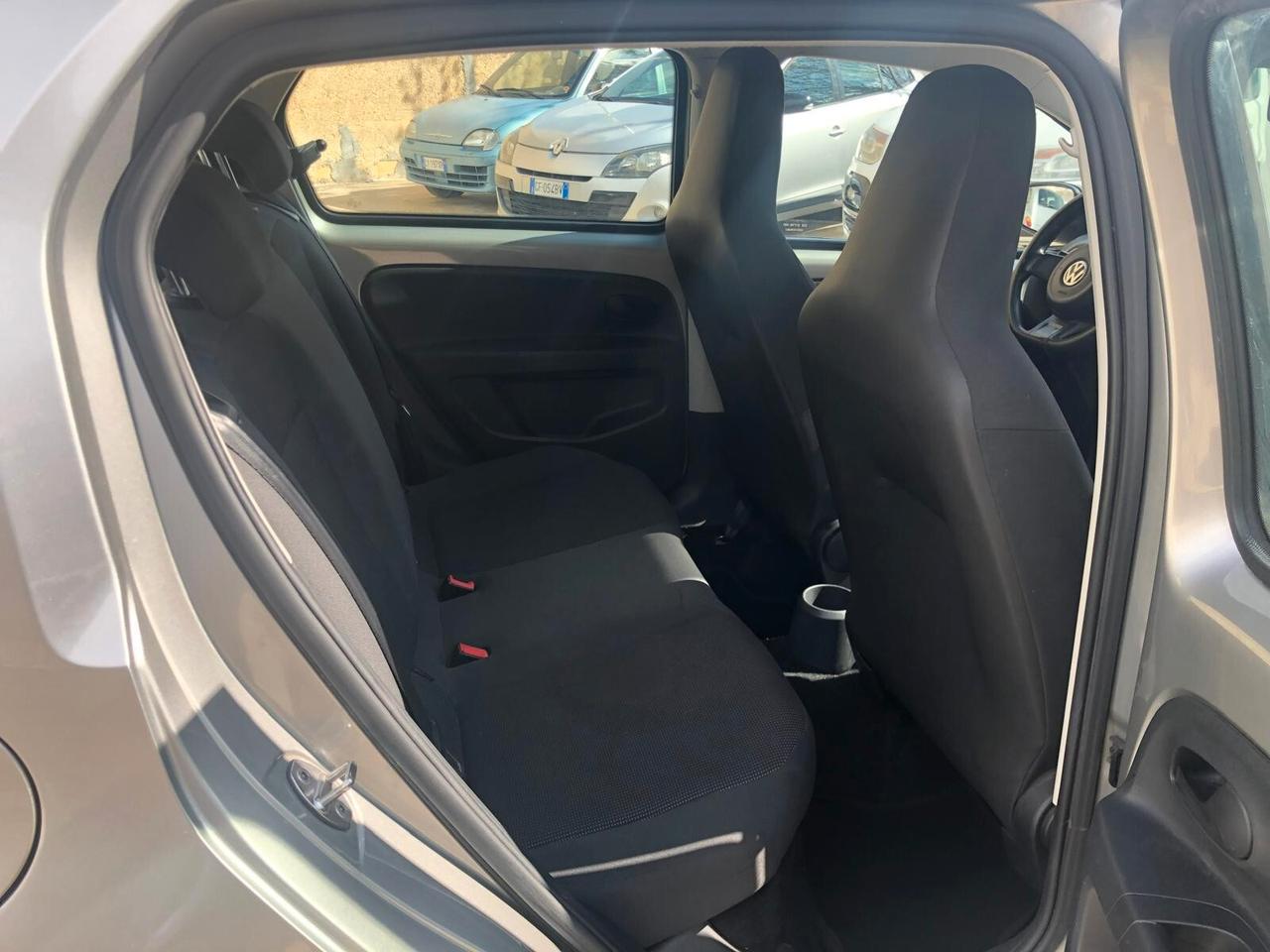 VOLKSWAGEN UP 1.0 TAKE UP! -Maggio 2014
