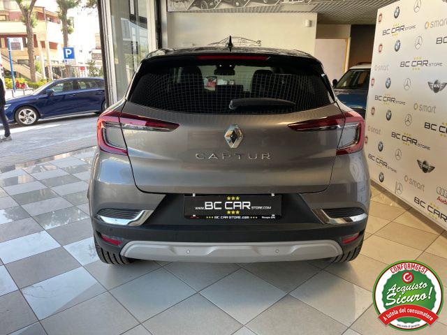RENAULT Captur 1.3 Mild Hybrid 160cv EDC TECHNO