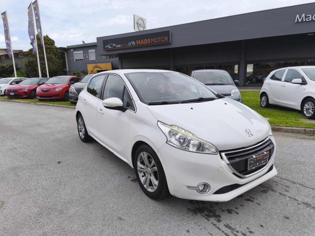 PEUGEOT 208 1° serie 1.6 e-HDi 92 CV Stop&Start 5 porte Allure