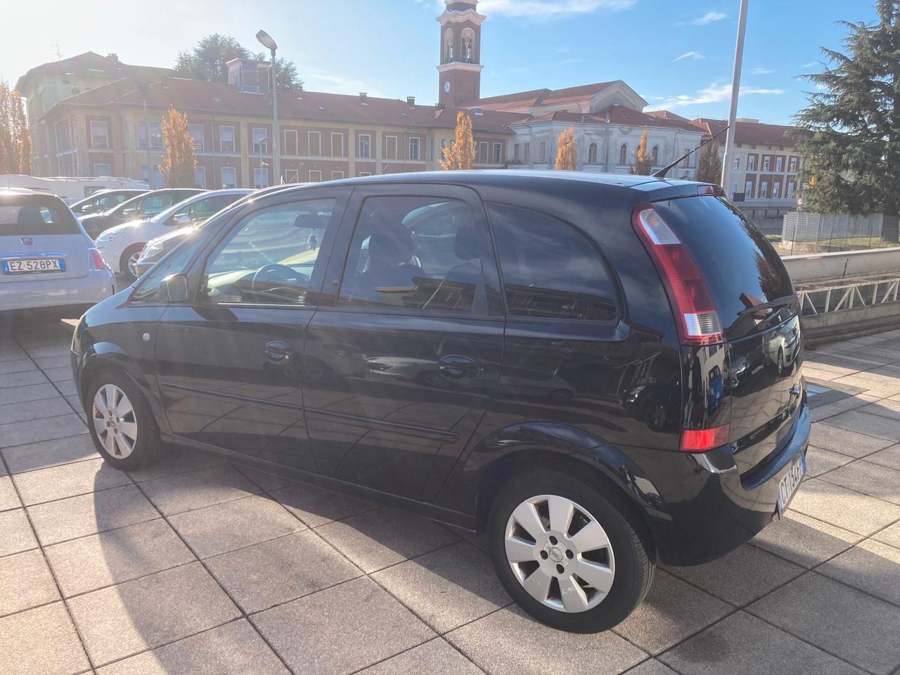 Opel Meriva 1.6 16V Cosmo