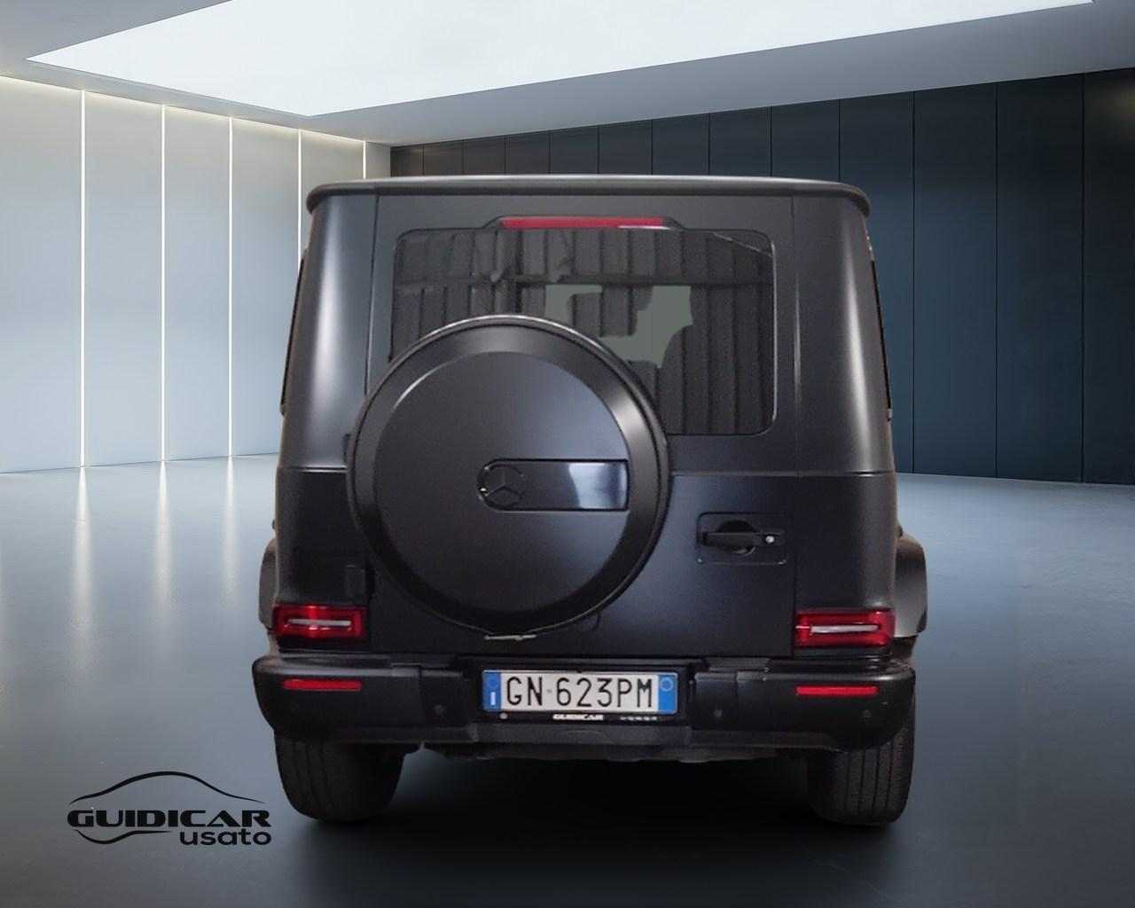 Mercedes-Benz Classe G - W463 2018 - G 400 d AMG Line 330cv auto