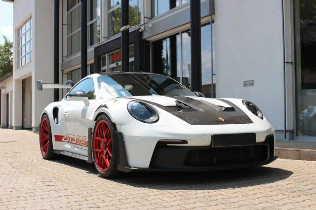 PORSCHE 911 992 GT3 RS