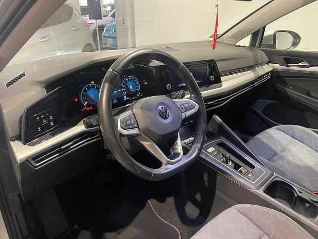Volkswagen Golf 8ª serie 1.0 eTSI EVO DSG Life