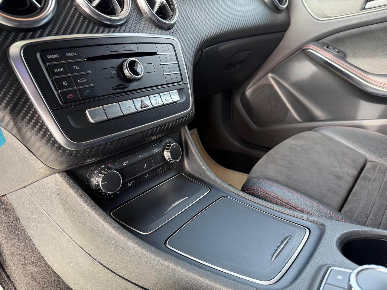 Mercedes-benz A 180 160 d Automatic Premium AMG