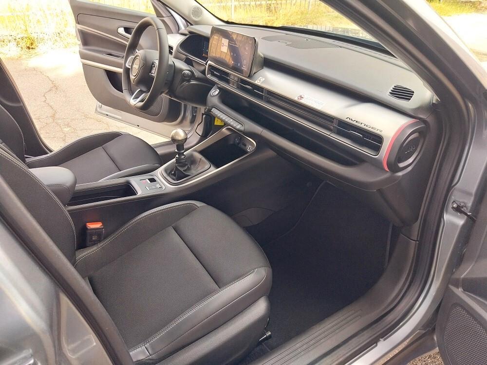 Jeep Avenger 1.2 Turbo 100 CV Summit