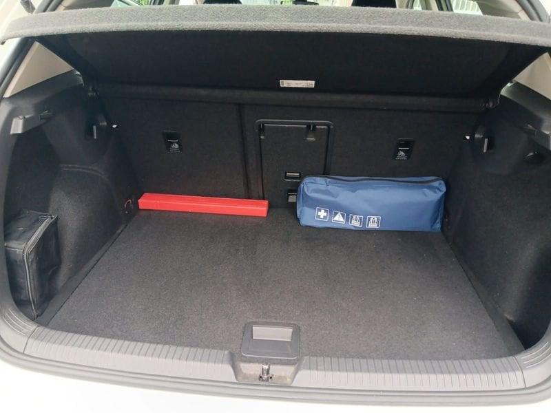 Volkswagen Golf 2.0 TDI 150 CV DSG SCR Style