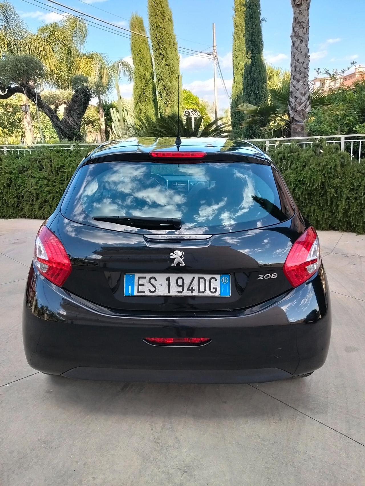 Peugeot 208 1.2 VTi 82 CV 5 porte Allure