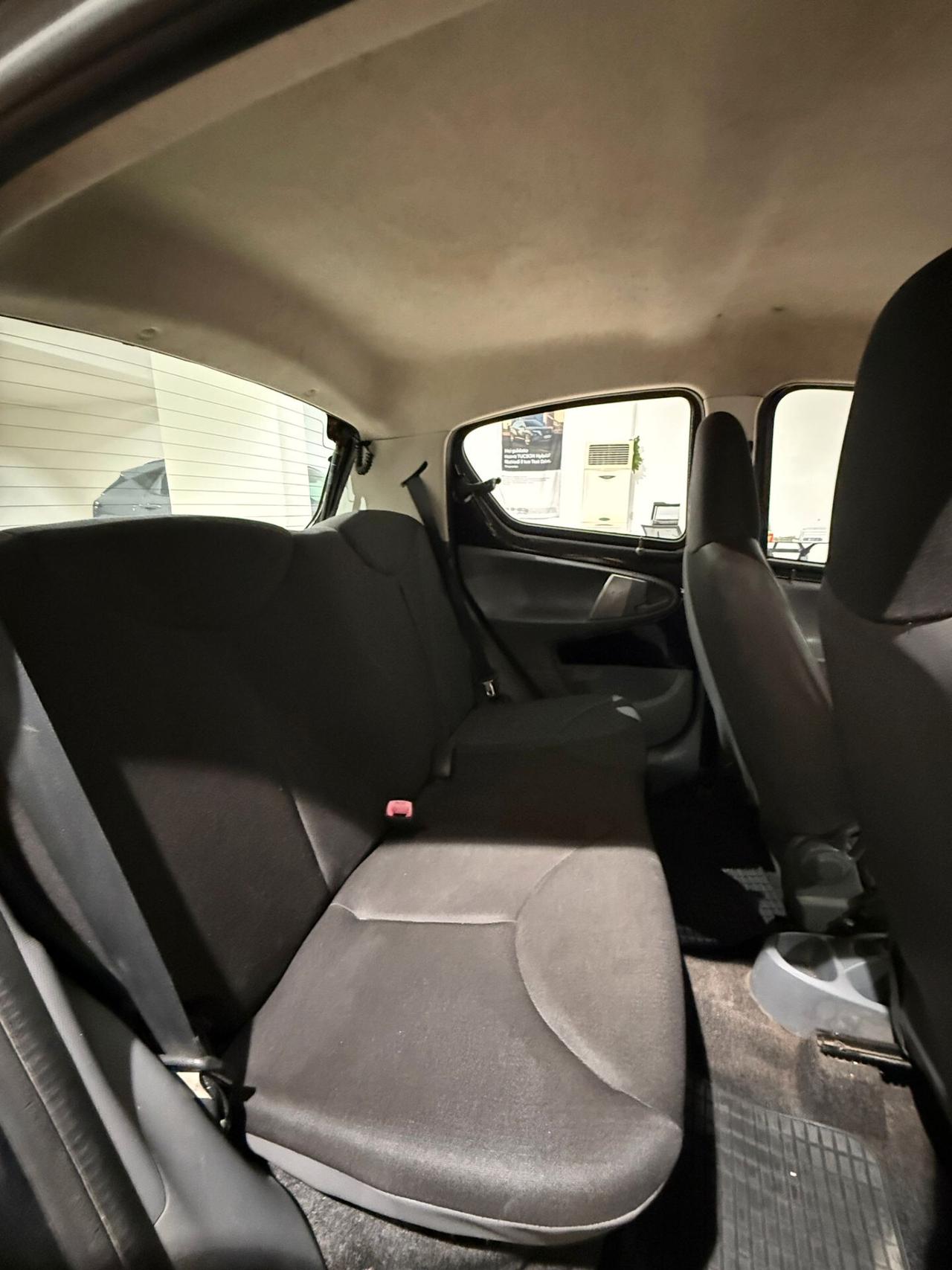 Toyota Aygo 1.0 12V VVT-i 5 porte