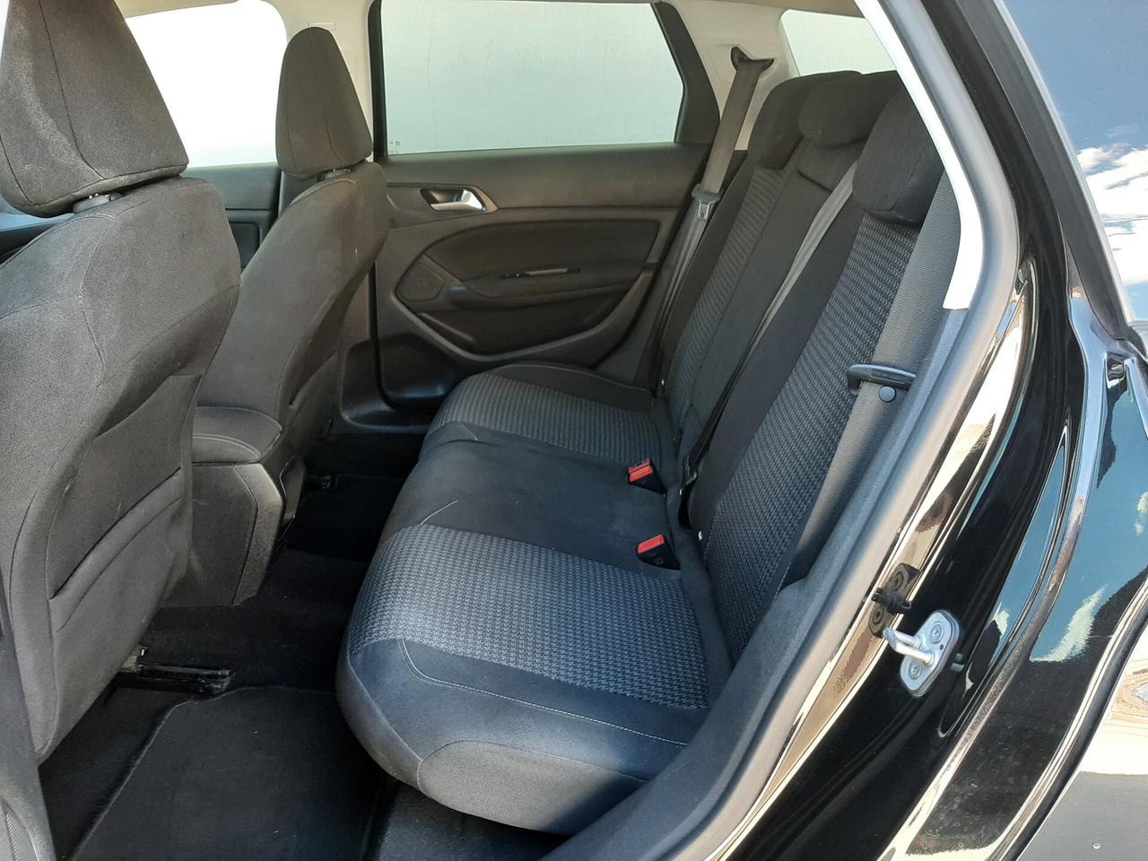 Peugeot 308 SW 1.6 BlueHDi 120cv Business