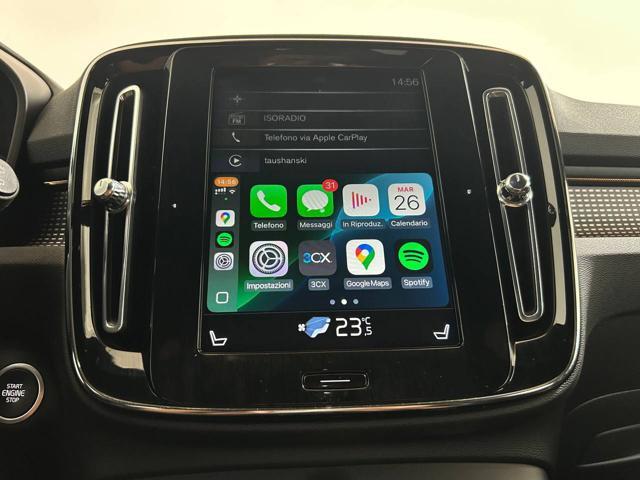 VOLVO XC40 D3 R-design