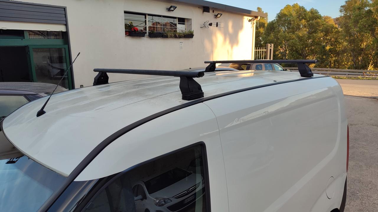 Fiat Doblo 1.6 MJT - 3 POSTI -