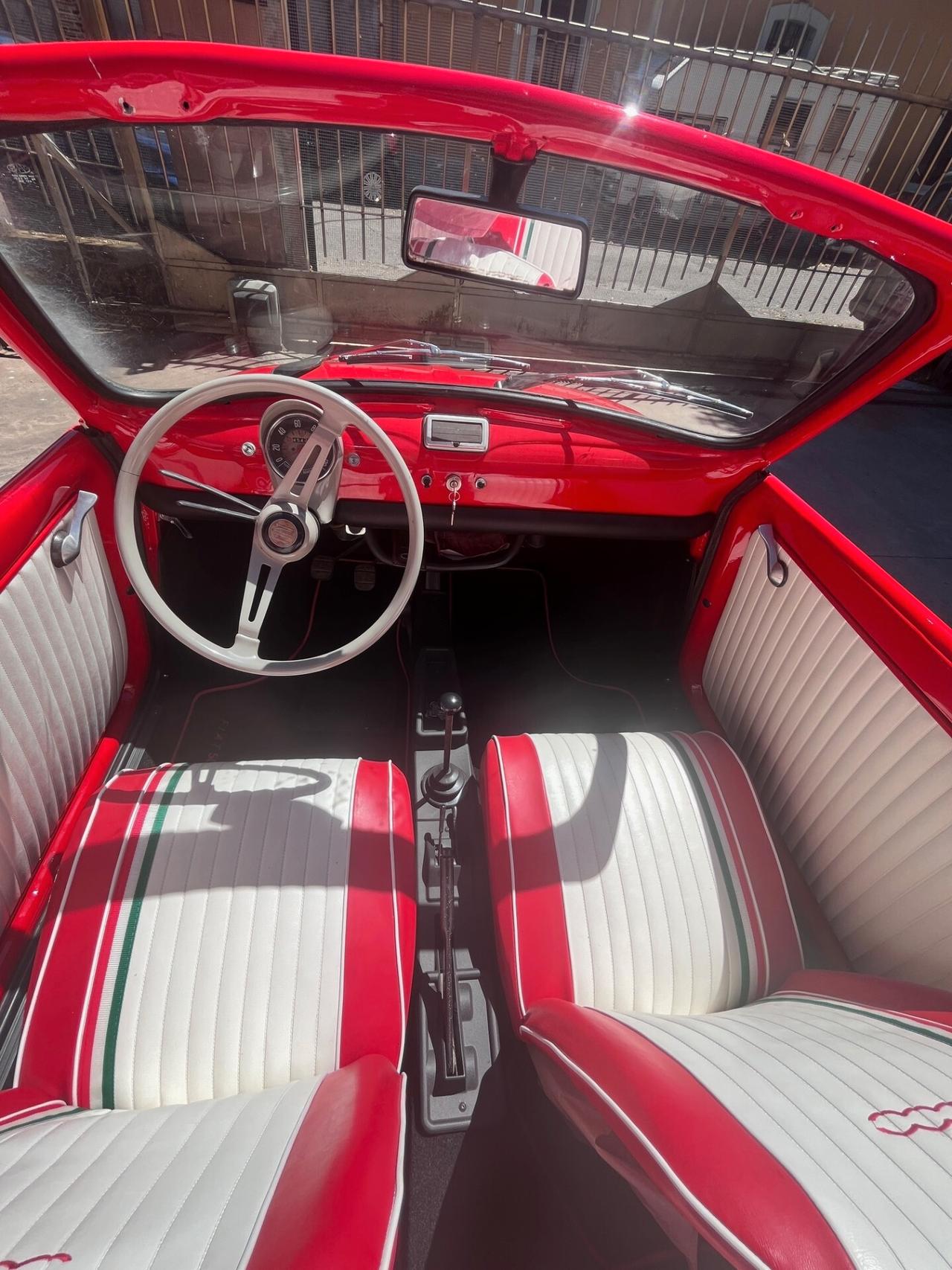 Fiat 500 F Cabrio del 1970