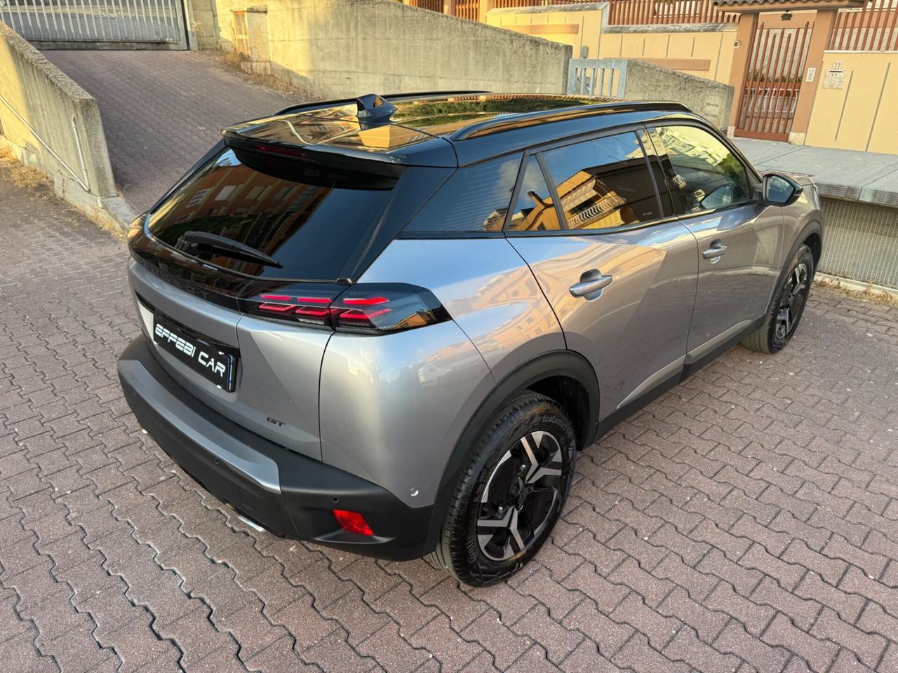 Peugeot 2008 1.2 puretech GT 130 cv eat8 SUPER PROMO