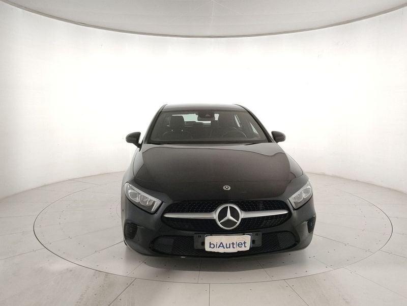 Mercedes-Benz Classe A A 180 d Sport auto