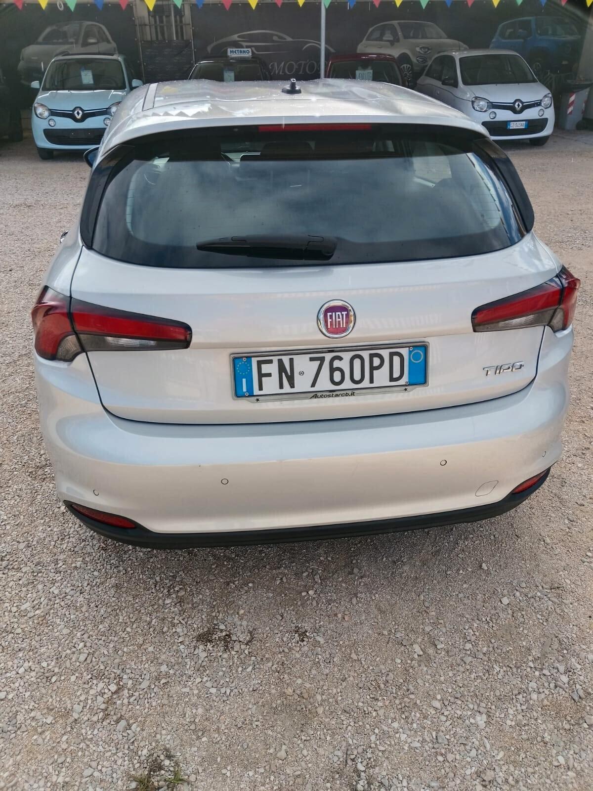 Fiat Tipo 1.6 Mjt S&S 5 porte Easy