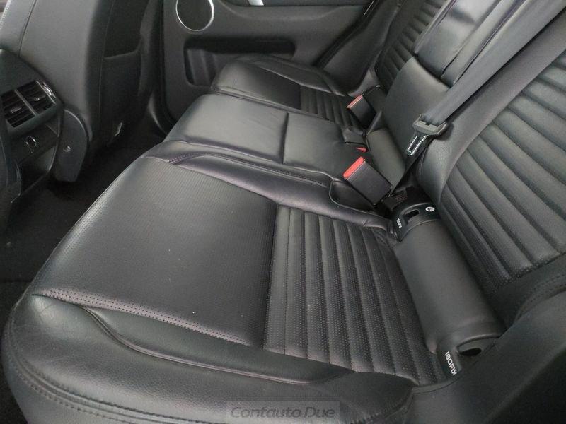 Land Rover Discovery Sport Discovery Sport 2.0d td4 mhev SE awd 163cv Black Pack N1 AUTOCARRO