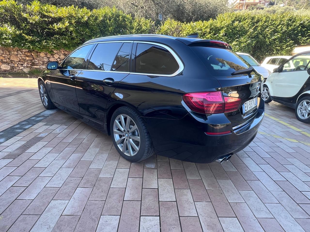 Bmw 525 525d xDrive Touring Luxury